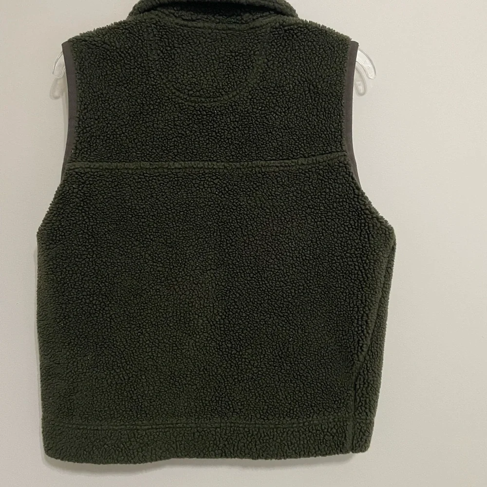 GAP Olive Fleece Vest- Size XS~~ Outdoor or Hiking‎